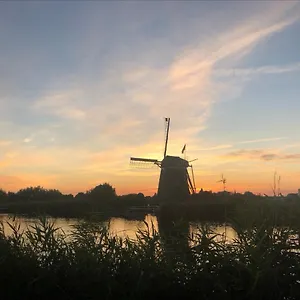  Chalet Aan De Rotte Pays-Bas